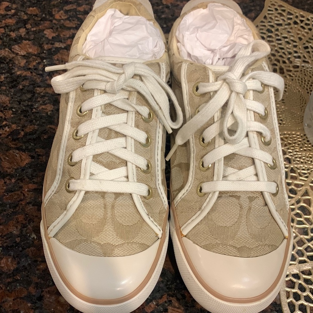 Coach shoes. Tan and off white color